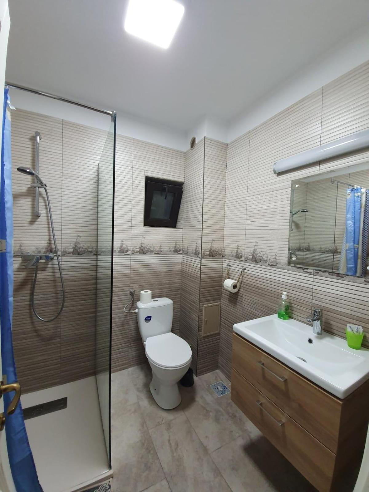 Pensiunea Iasmina Si Pescarul Călimăneşti Exterior foto